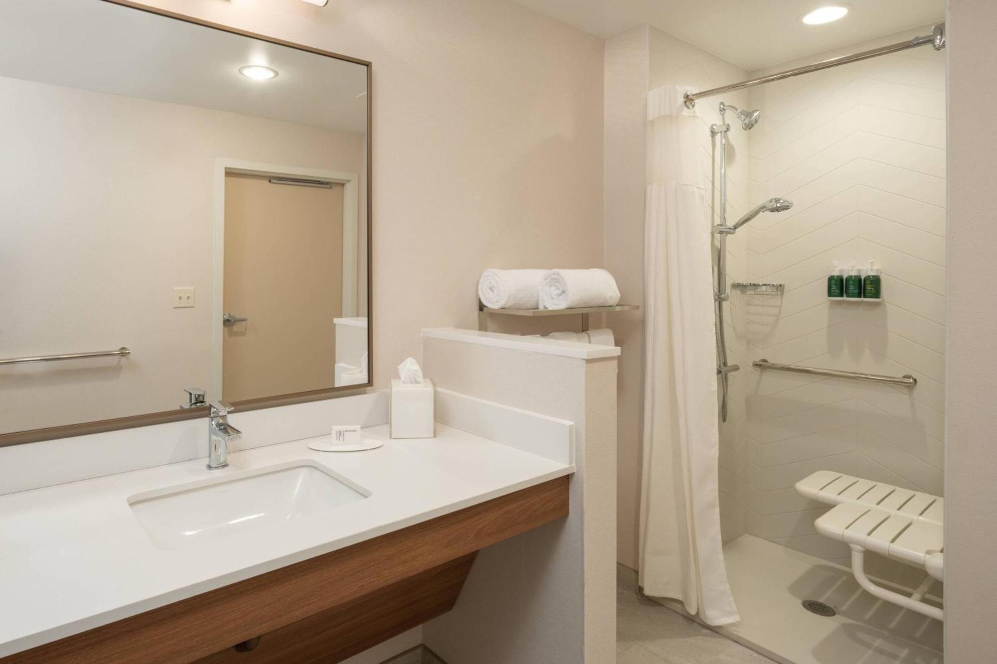 Fairfield & Vero Hotel