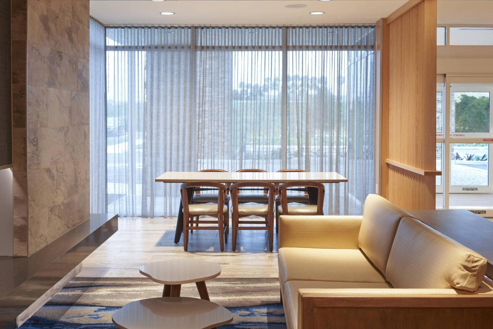 Fairfield & Vero Hotel